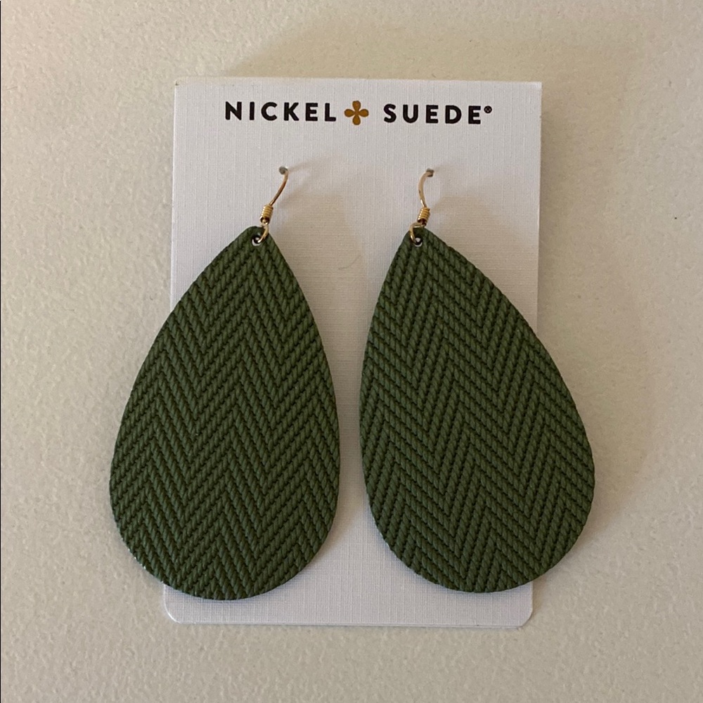 Nickel & Suede Green Palm Earrings Size M